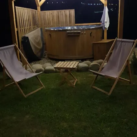 Jedlinowo Chata- Z Balia I Kominkiem Holiday home *